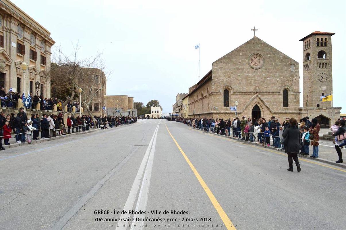 049- Rhodes- Defile Dodecanese grec.JPG